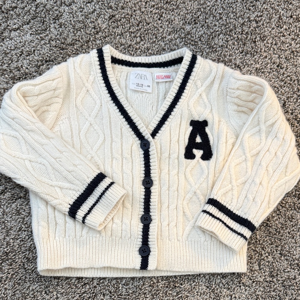 Zara Baby v neck cardigan 12-18M